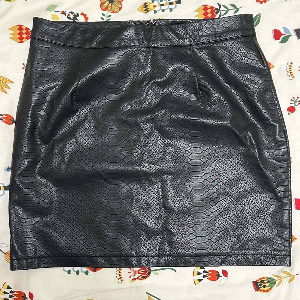Black snakeskin faux, leather skirt